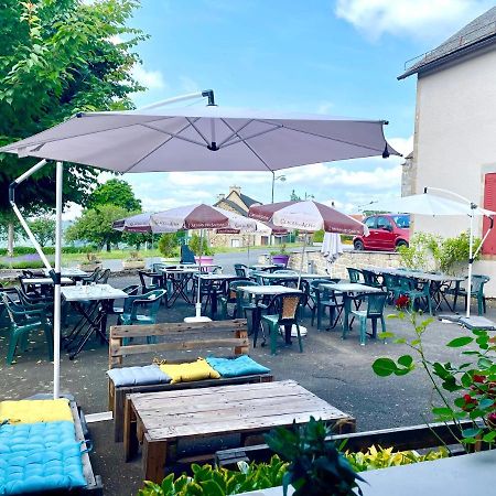 Auberge Le Beaulieu -Cantal Eksteriør bilde